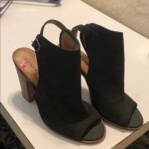 Leather lucky brand heels